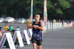 BIB: 03341
                            <button type="button" onclick="openModal(5246928)" class="btn btn-primary btn-sm float-right btn-popup" data-toggle="modal" data-target=".modal-high-quality">
                        <i class="fas fa-shopping-cart"></i> Add to Cart
                    </button>
                                            <button type="button" onclick="isThisMe(5246928, true)" class="btn btn-success btn-sm float-right btn-popup btn-isme hidden" data-toggle="tooltip" data-placement="bottom" title="นี่คือรูปของคุณใช่ไหม คลิกที่นี่เพื่อเอาเข้าอัลบั้ม">
                        <i class="fas fa-plus"></i> Add to album
                    </button>
                    <button type="button" onclick="isThisMe(5246928, false)" class="btn btn-warning btn-sm float-right btn-popup btn-isnotme hidden">
                        <i class="fas fa-ban"></i> Remove from album
                    </button>